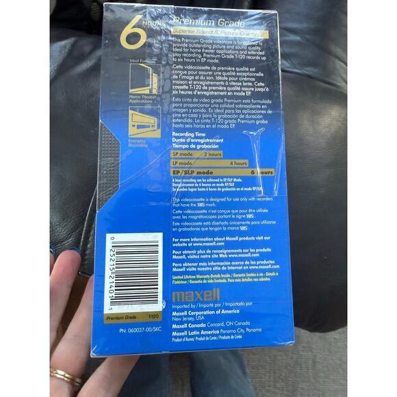 Maxell premium grade T-120 VHS cassette tapes new 5 - Picture 4 of 4